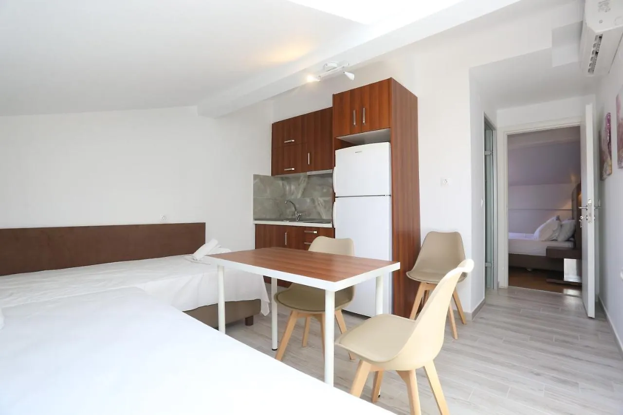 Real Apartments Polychrono