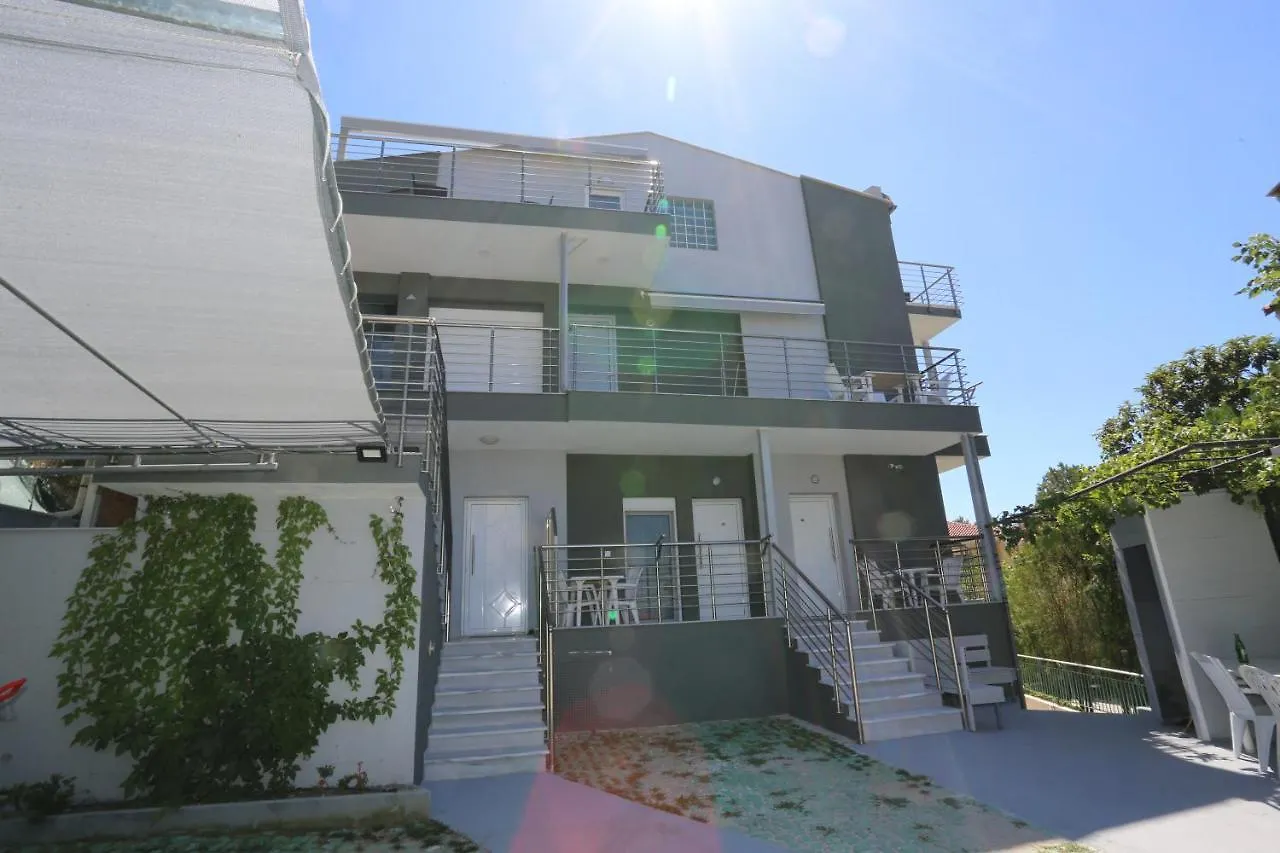 Real Apartments Polychrono
