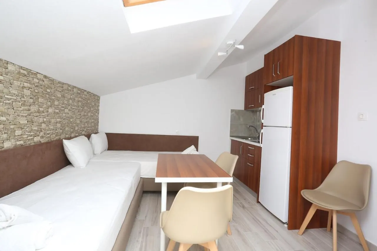 Real Apartments Polychrono